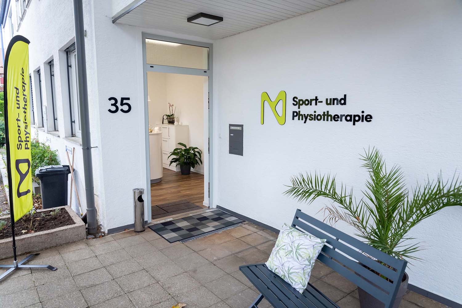 Entrance of MZ Sport- und Physiotherapie